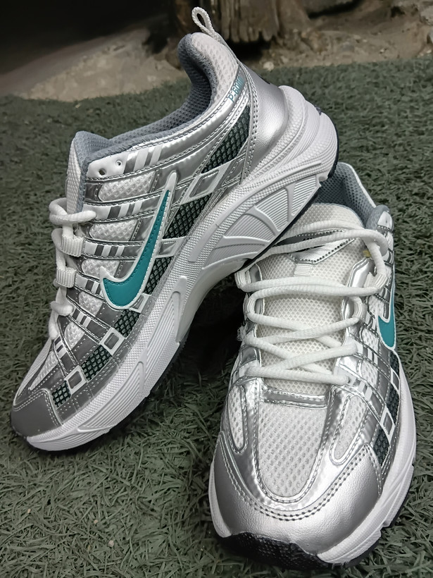 کتانی P6000 نقره ای مردانه کد 1011