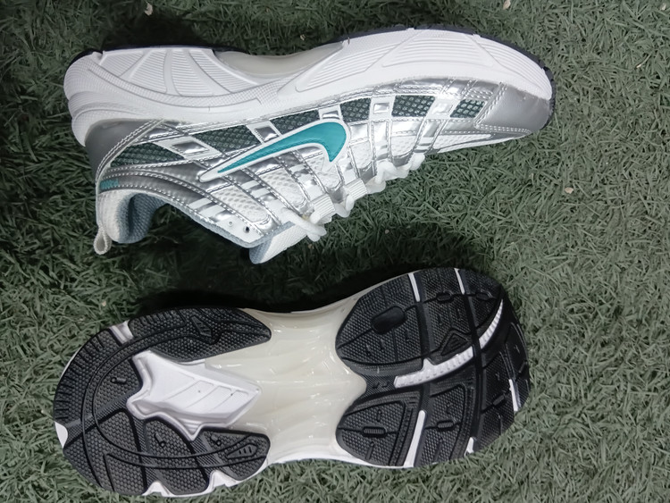 کتانی P6000 نقره ای مردانه کد 1011